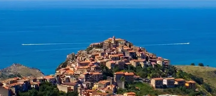 Le splendide spiagge tranquille e rilassanti di Grisolia